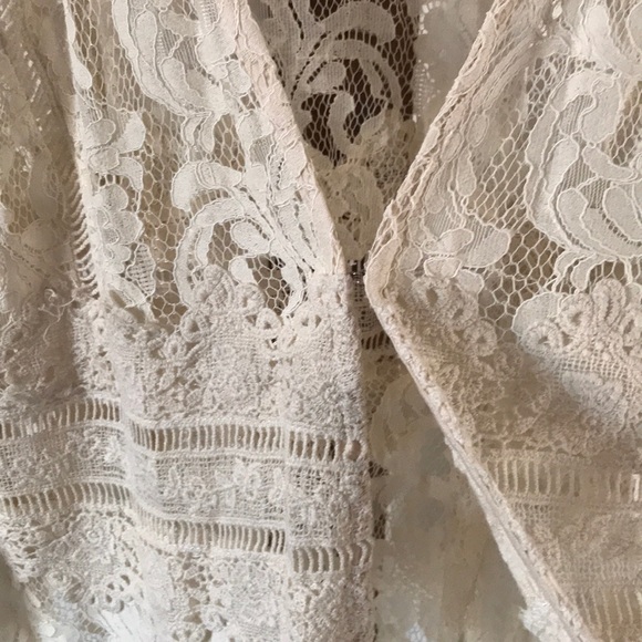 Coachella Vibes Boho Lace cardigan creme color - Picture 5 of 6